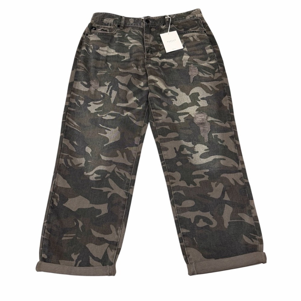 Camo Relaxed Fit Women’s Jeans - Olive Camouflage